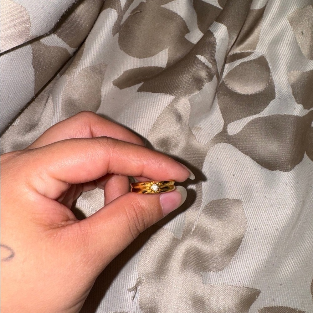 Kendra Scott ring